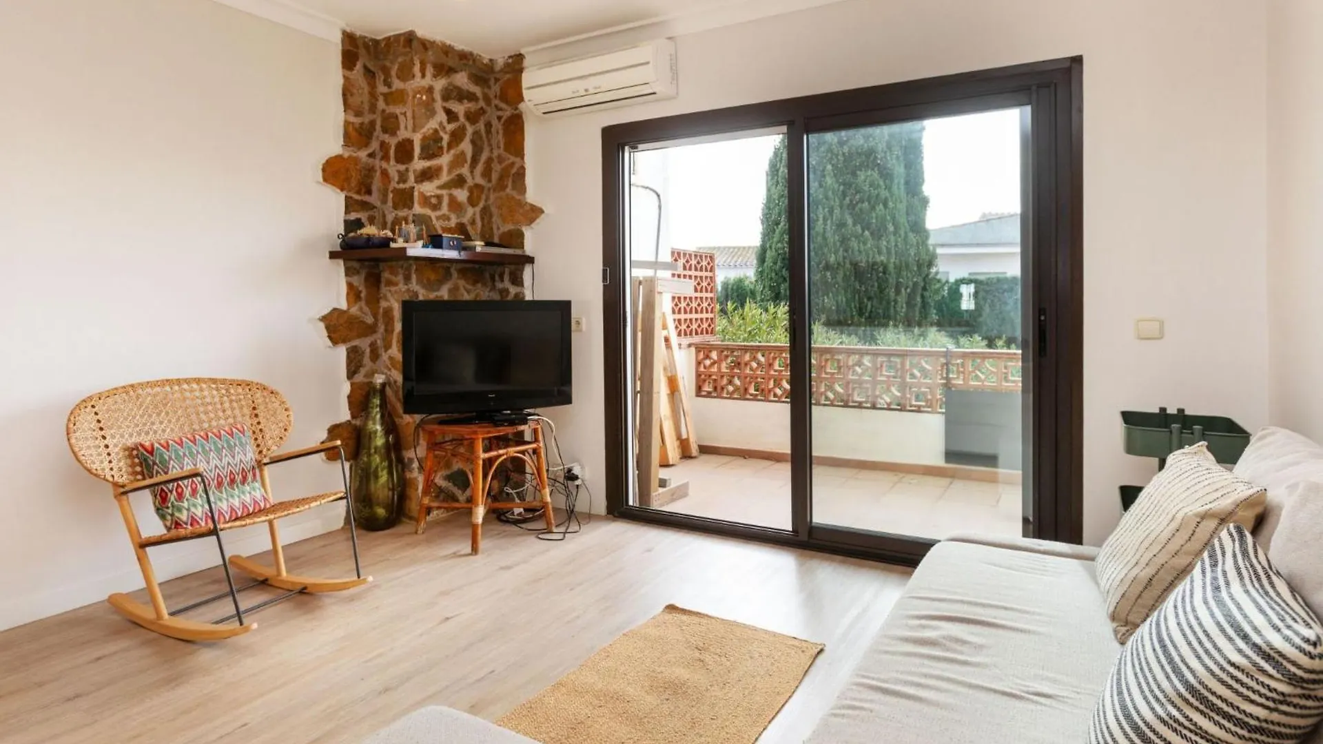 Apartment Adelfas By Interhome L'Escala Spain